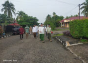 Jalan Kaki, Bupati Batanghari Sholat Ied di Masjid Muhajiri