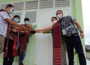 Serah terima bangunan kelas baru PT.TPL ke SD Negri 173643 sosorladang.