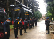 Yon D Satbrimob PMJ : Pengabdian di tengah Bencana dan Pandemi Covid-19