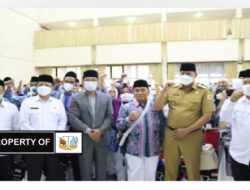 Gubernur Jawa Barat Ridwan Kamil Dan Plt. Wali Kota BekasiI Lepas 410 Jamaah Haji
