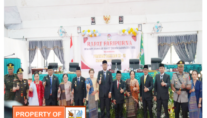 Rapat paripurna dalam rangka Ulang Tahun Kabupaten Toba ke-27
